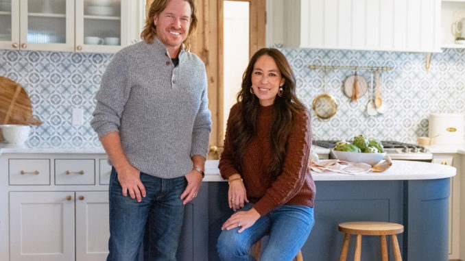 Magnolia Network Fixer Upper Chip and Joanna Gaines