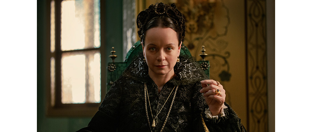 The Serpent Queen Starz